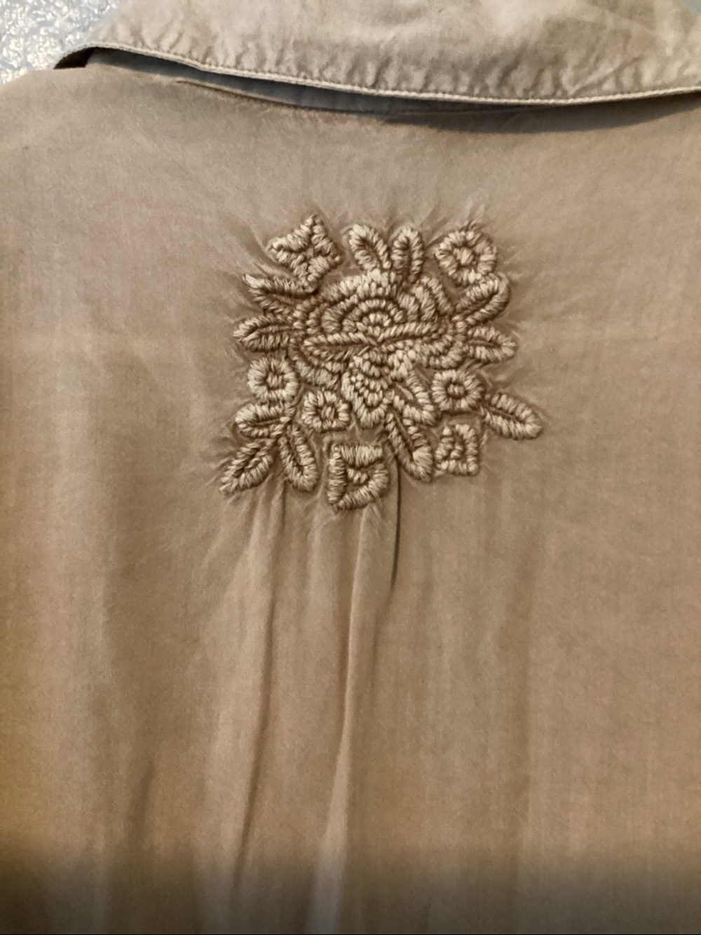 Solitaire Embroidered Button-Front Tunic - Picture 5 of 6